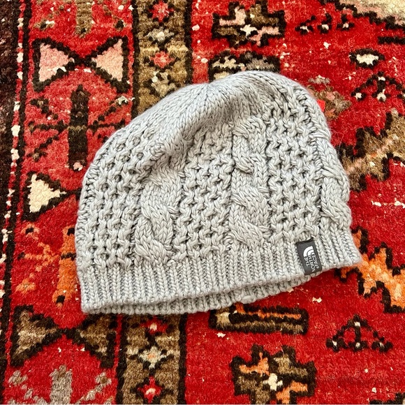 North Face fleece lined hat - Picture 1 of 3
